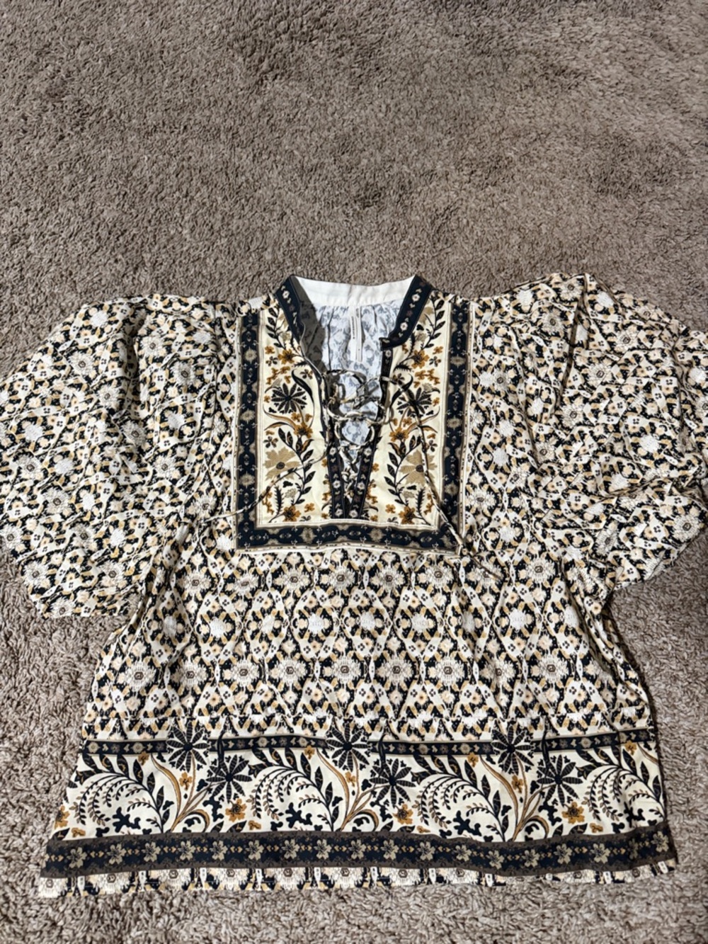 NWOT Anthropologie Lace-Up Floral Peasant Top in Cream, Black and Tan Size L - Picture 4 of 7
